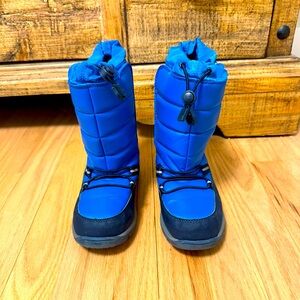 Lands’ End Blue Kid’s Snow/Rain Blue Puffer Boots. Insulated, Pull-On. Size: 12M